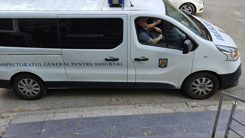 aproape-250-de-straini-au-fost-depistati-in-situatii-ilegale-in-iulie-in-romania-65-de-oameni-au-fost-indepartati-sub-escorta_68905c20ef629