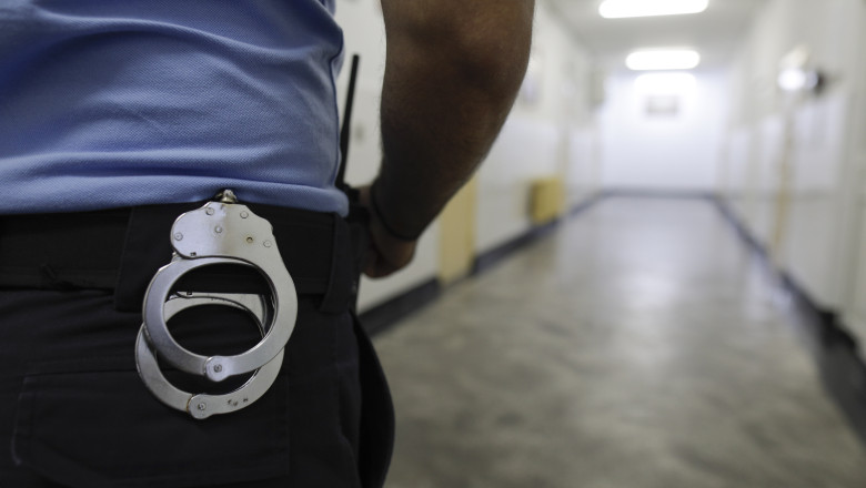 barbat-retinut-dupa-ce-si-a-sechestrat-partenera-si-a-incercat-sa-o-violeze-politia-sustine-ca-femeia-a-refuzat-ordinul-de-protectie_688f5e47a80e4