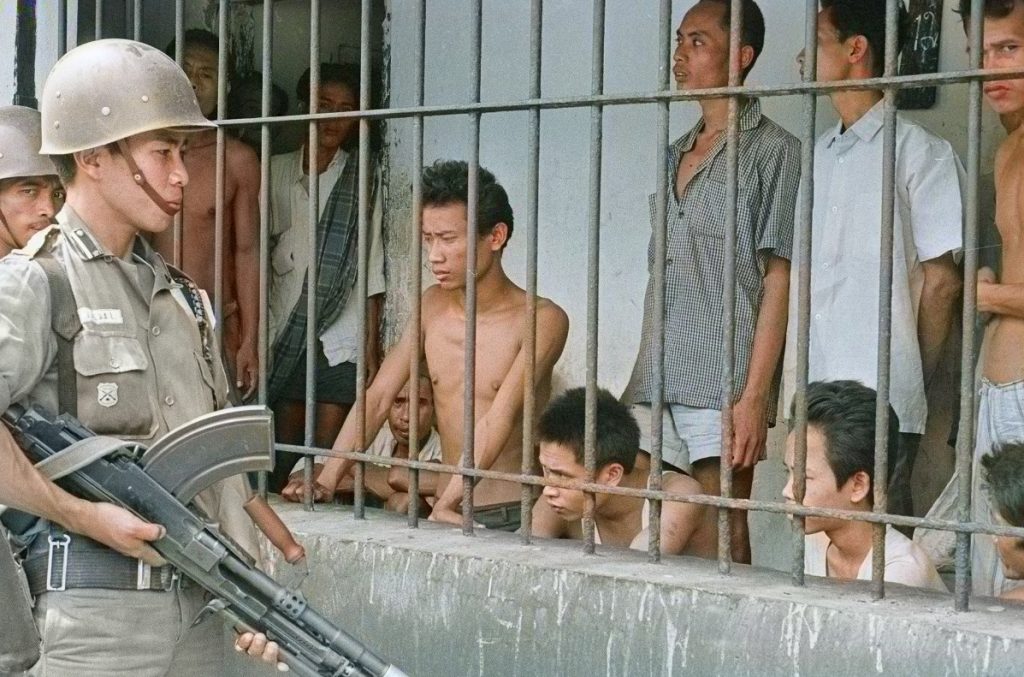 indonezia-sute-de-prizonieri-gratiati-amnistie