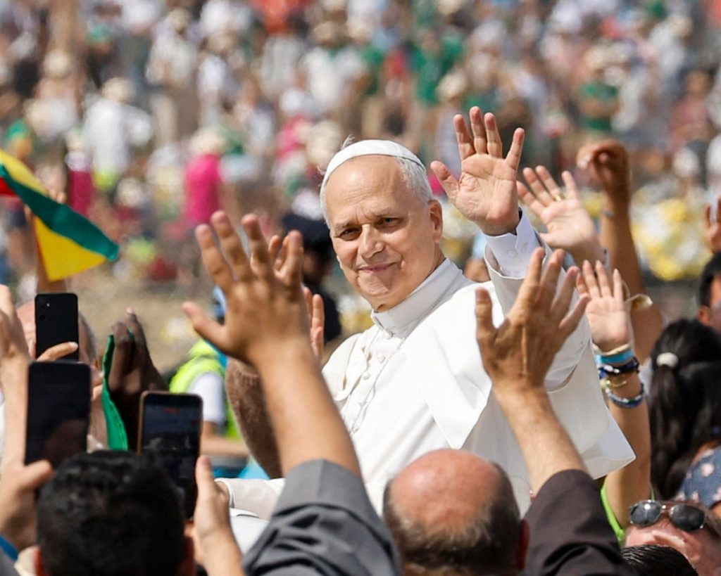 pope-leo-brings-youth-jubilee-to-a-close-with-mass-for-over-a-million-people_688f72538db4a