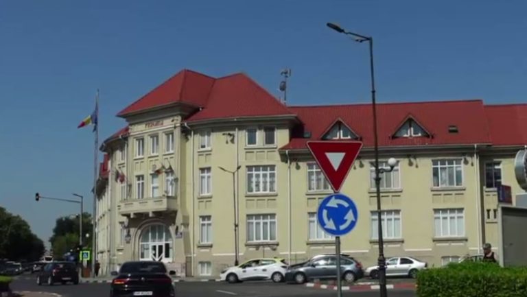 video-anaf-pune-sechestru-pe-sediul-primariei-giurgiu-primar-orasul-e-in-faliment-de-mult-timp-ma-executa-pe-praful-de-pe-toba_6890d06c2751e